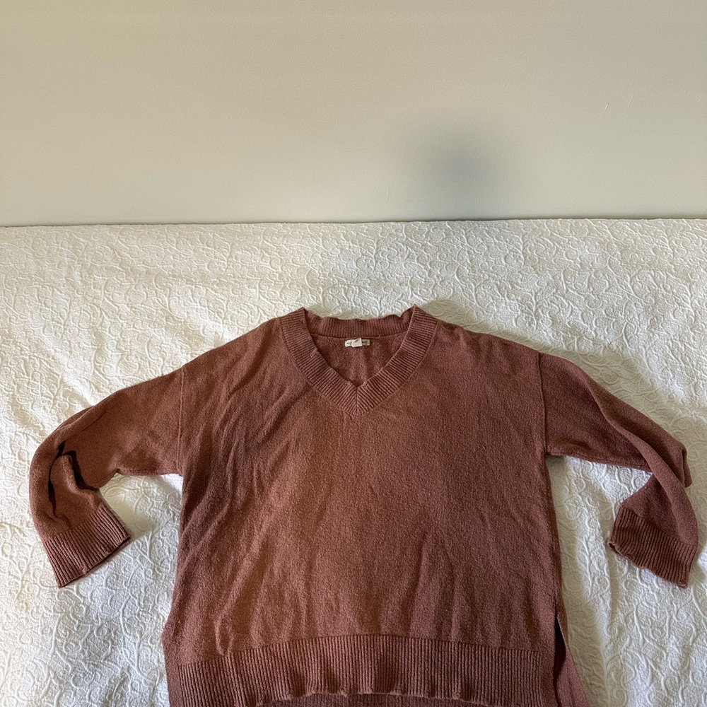 Melrose Market Women's V-Neck Sweater - Brown